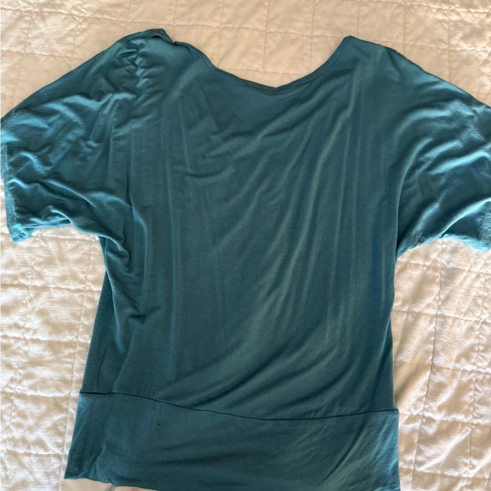Zenana Outfitters Teal Blouse